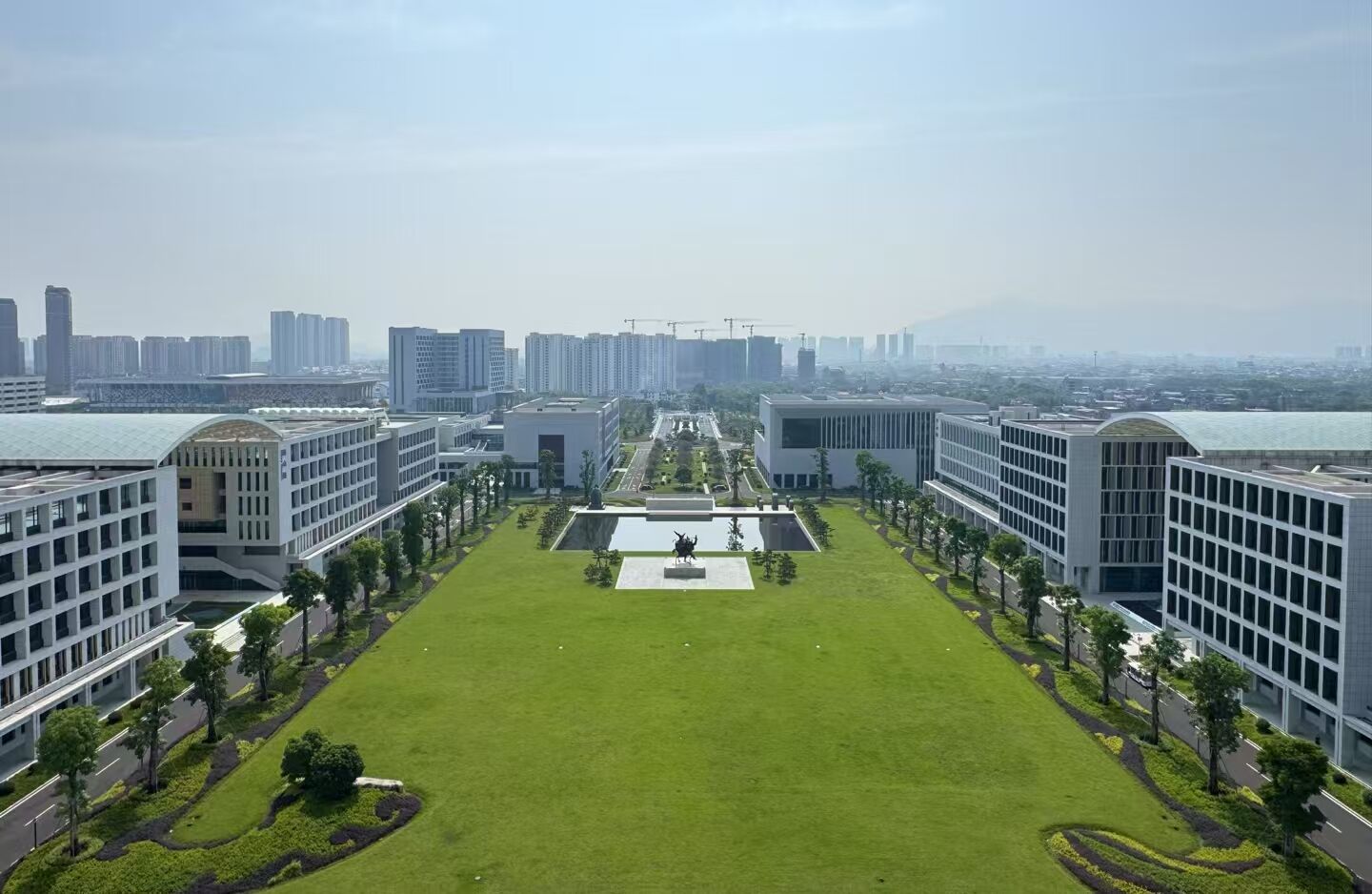 拜會(huì)曹德旺董事長(zhǎng)